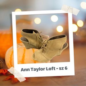 Ann Taylor Loft Tan Suede Lace-Up Peep Toe Booties, Size 6